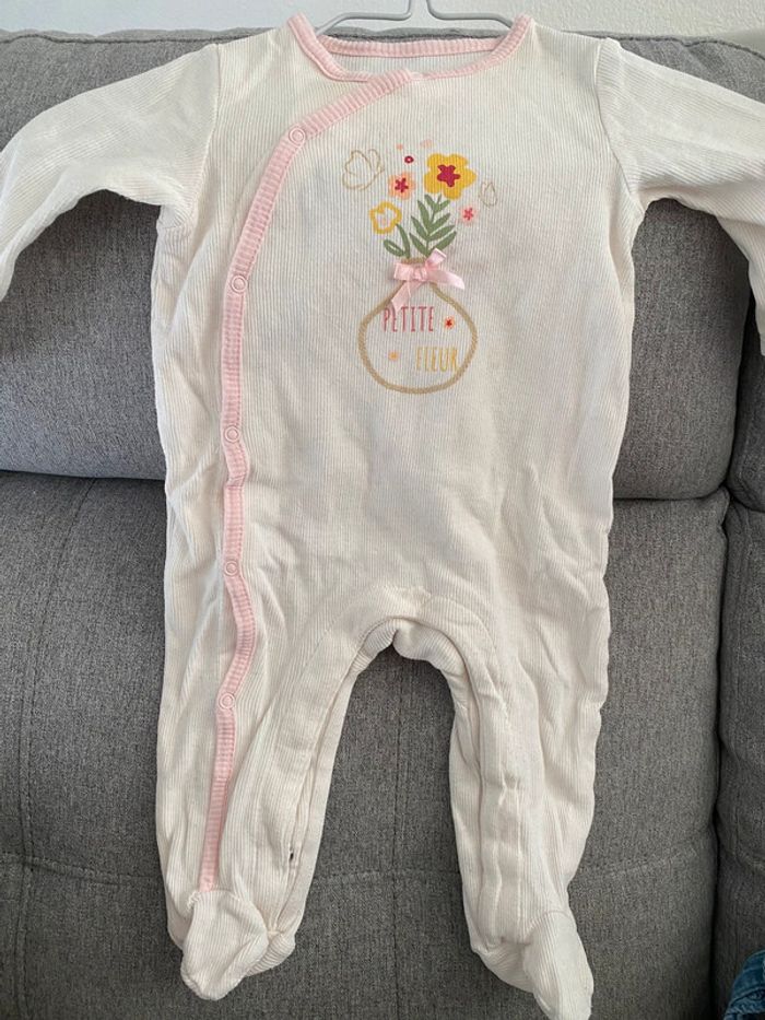 Pyjama taille 6 mois