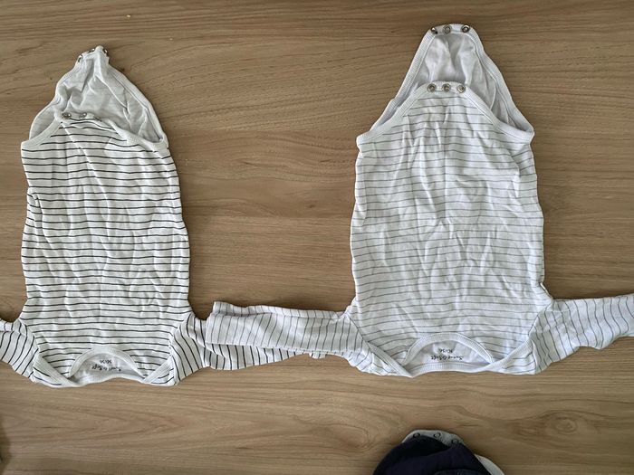 Lot de 2bodys bébé garçon 3 mois