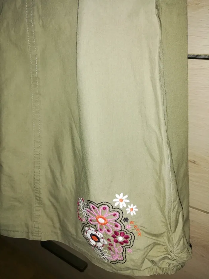 Robe kaki décor fleurs - photo numéro 3