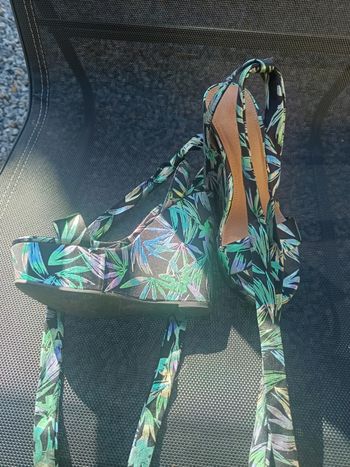 Chaussure compensées femme 