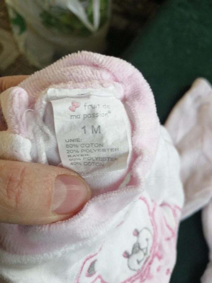 Haut de pyjama et 2 bas - photo numéro 7