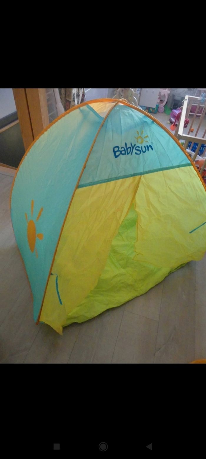 Tente anti UV bébé