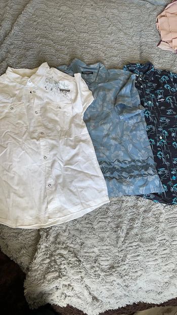 Lot de 3 chemises manches courtes en 14 ans