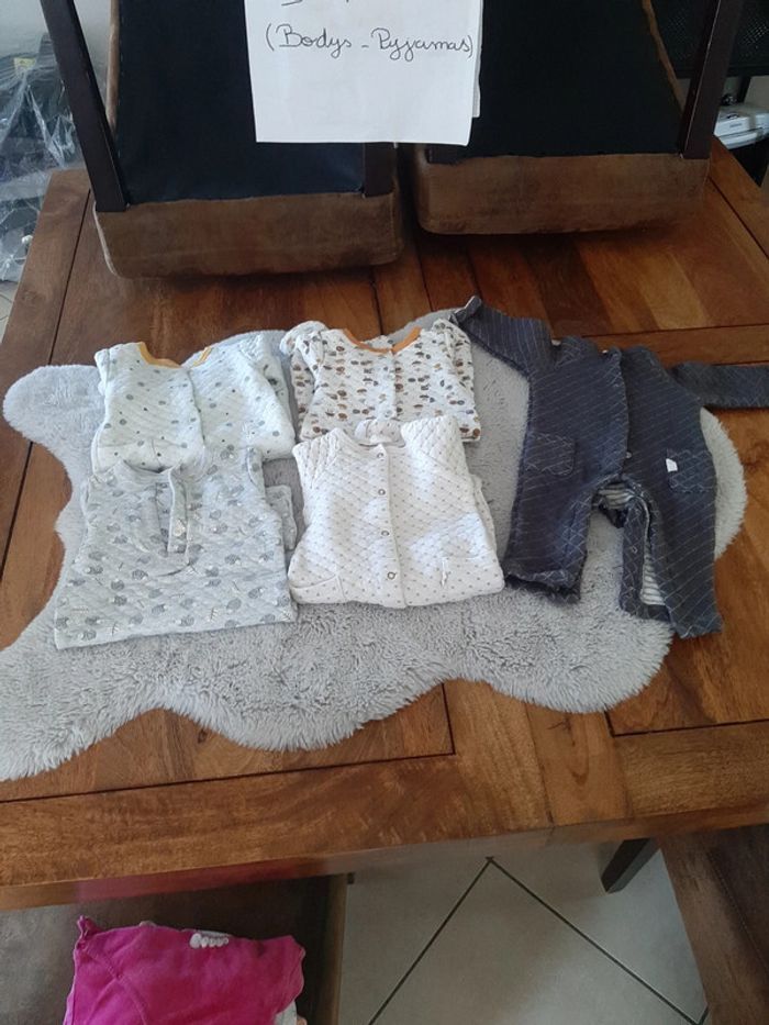 Lot 3 mois fille - photo numéro 4