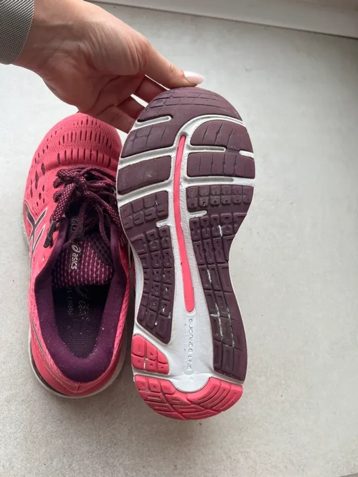 👟 Chaussures de sport rose - Asics - Taille 36 👟 - photo numéro 3