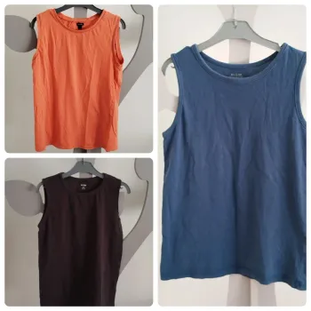 Lot de 3 débardeurs Kiabi taille 12 ans