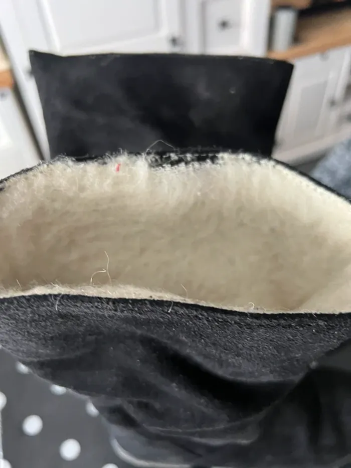 🟩 Bottes fourrées en daim 🟩 - photo numéro 3