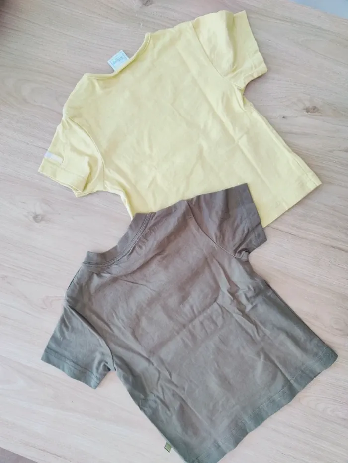 Lot de 2 Tshirt Winnie l'ourson 18 mois - photo numéro 4