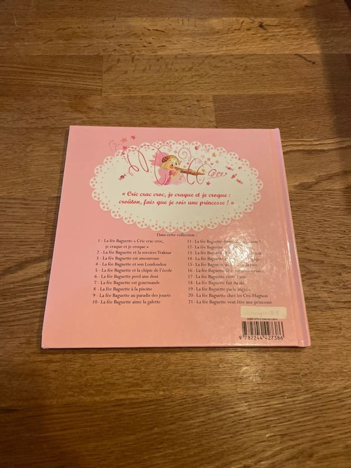 Livre La fée baguette veut être une princesse Numéro 21 - photo numéro 3