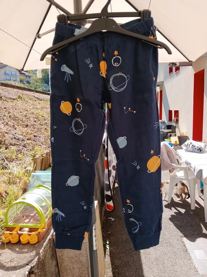 Lot pyjamas jumeaux - photo numéro 3