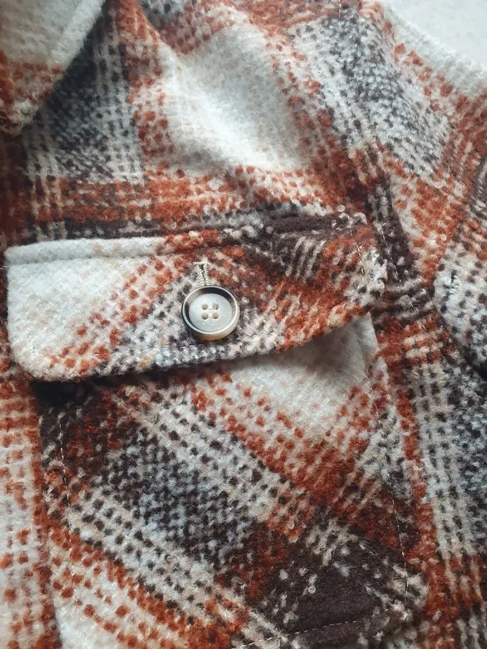 Veste a carreaux kiabi - photo numéro 2