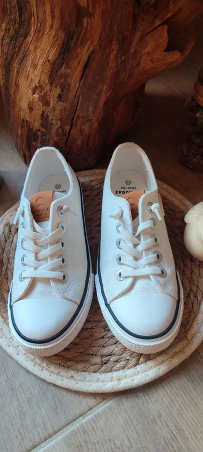 Chaussures blanche pataugas garçon pointure 33 - photo numéro 2