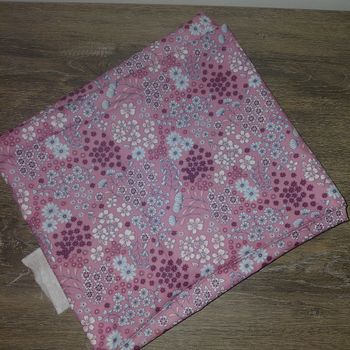 Coupon de coton rose fleurs