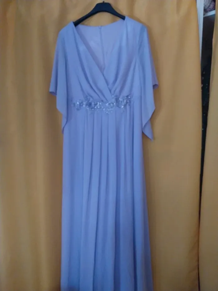 Robe cérémonie couleur lilas xl ou 44