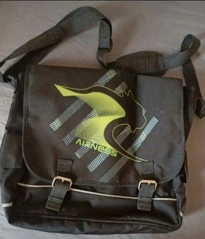 Sac besace à bandoulière Airness