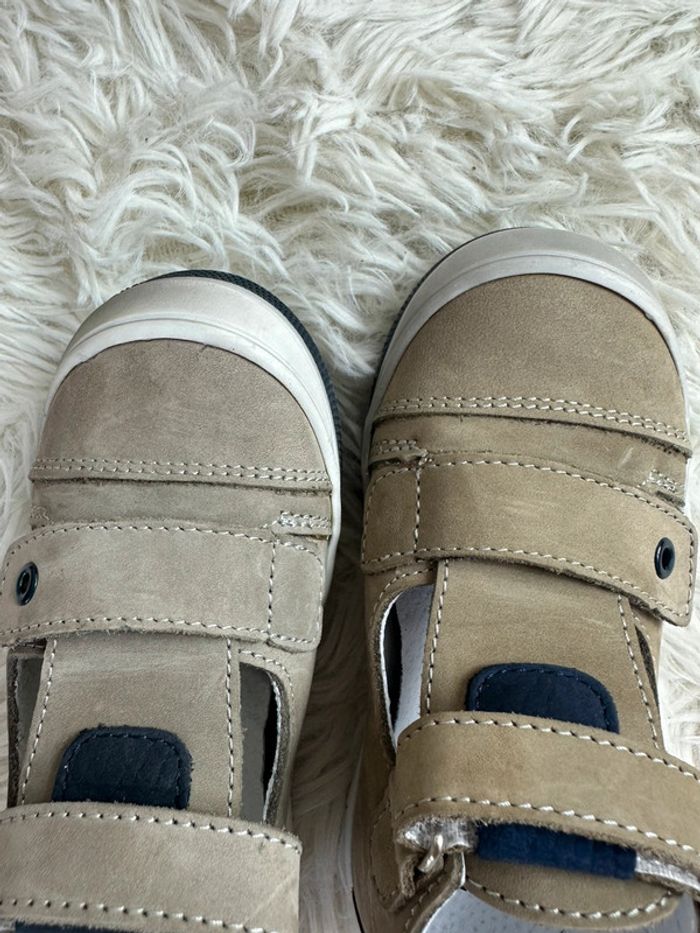 Paire de sandales Bellamy taille 25 - photo numéro 6