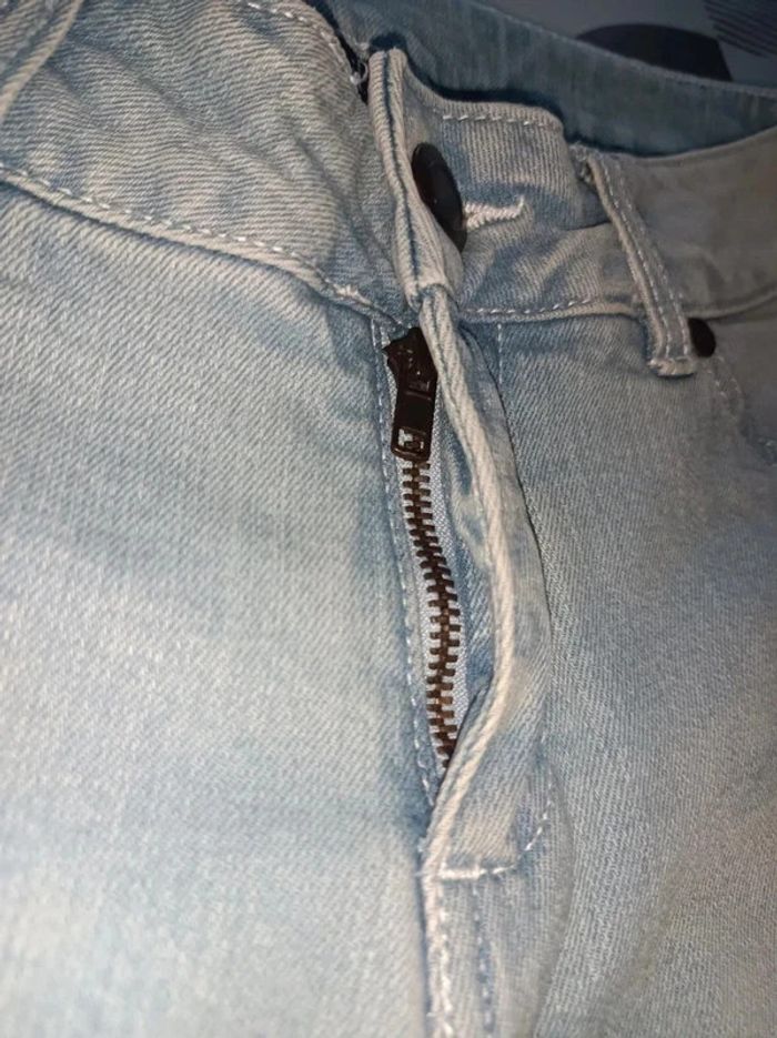 Short femme taille 38/40 Cecilia Fashion en très bon état - photo numéro 4