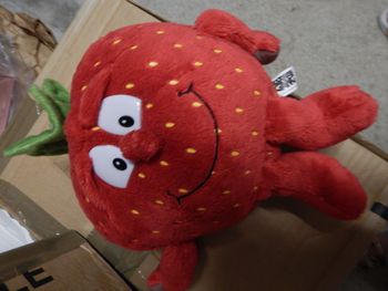peluche fraise 