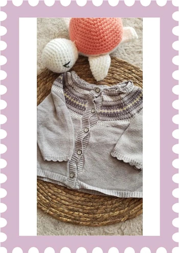 Gilet fille 6 mois - photo numéro 2
