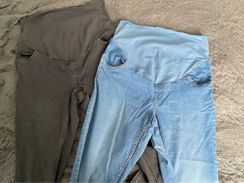 Lot 2 jeans de grossesse