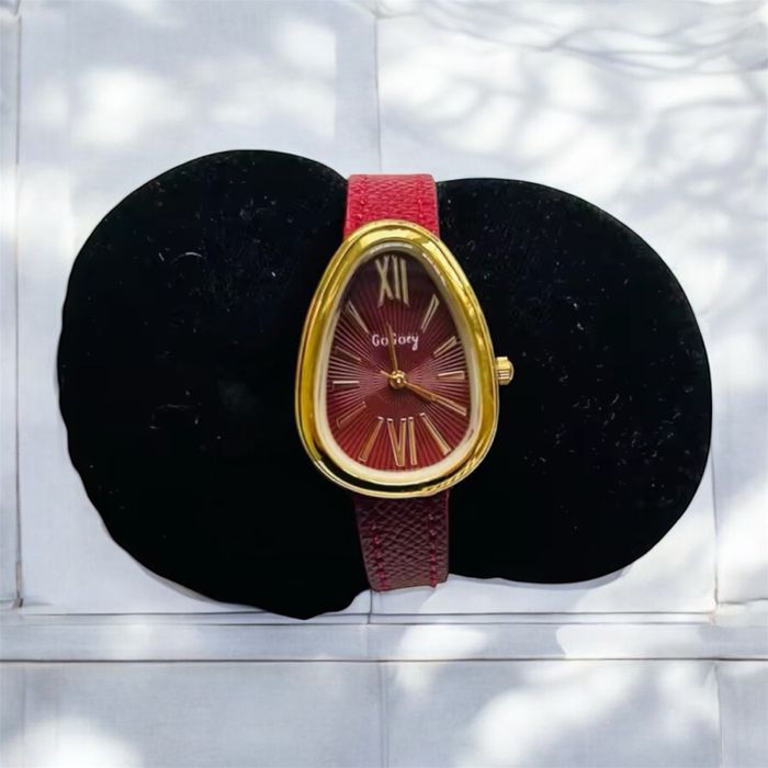 Montre Rouge élégante