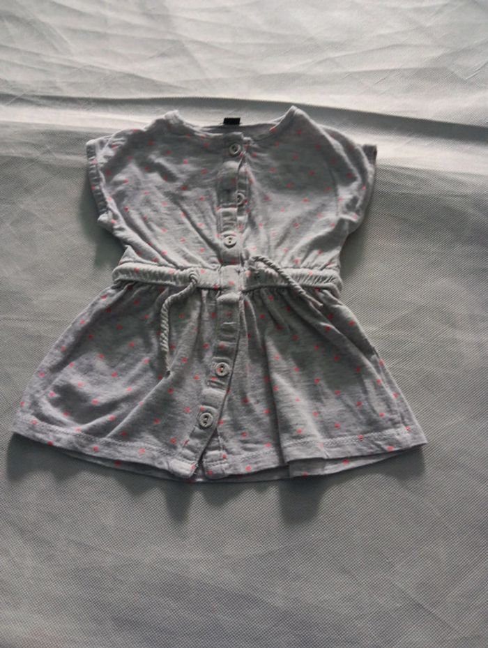 Robe grise