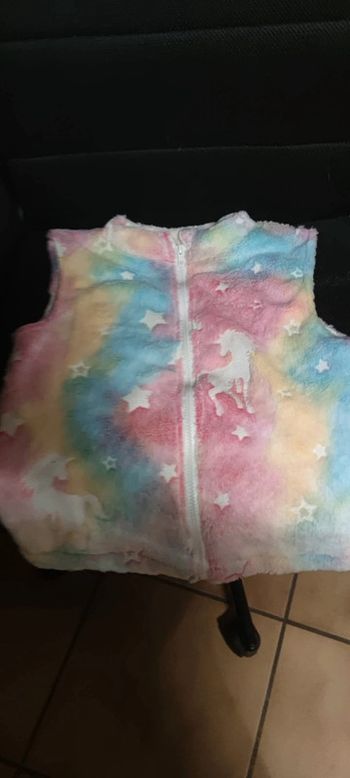 Gilet veste sans manches motif licorne fille neuf 8/10