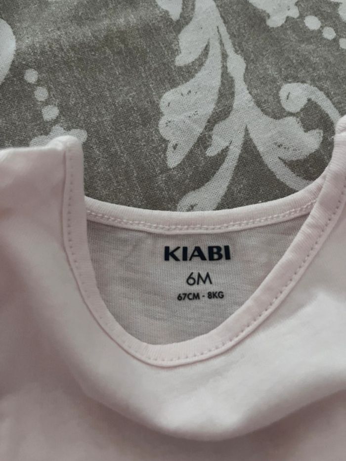 Lot teeshirt 6 mois - photo numéro 3