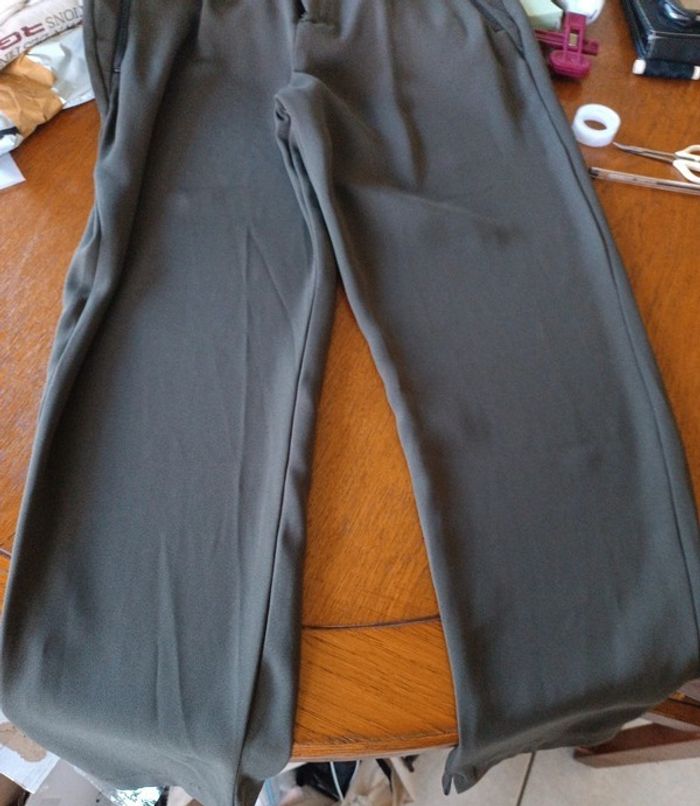Pantalon kaki Bershka 38 - photo numéro 7