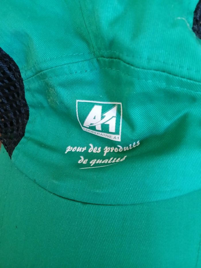 Casquette - photo numéro 2