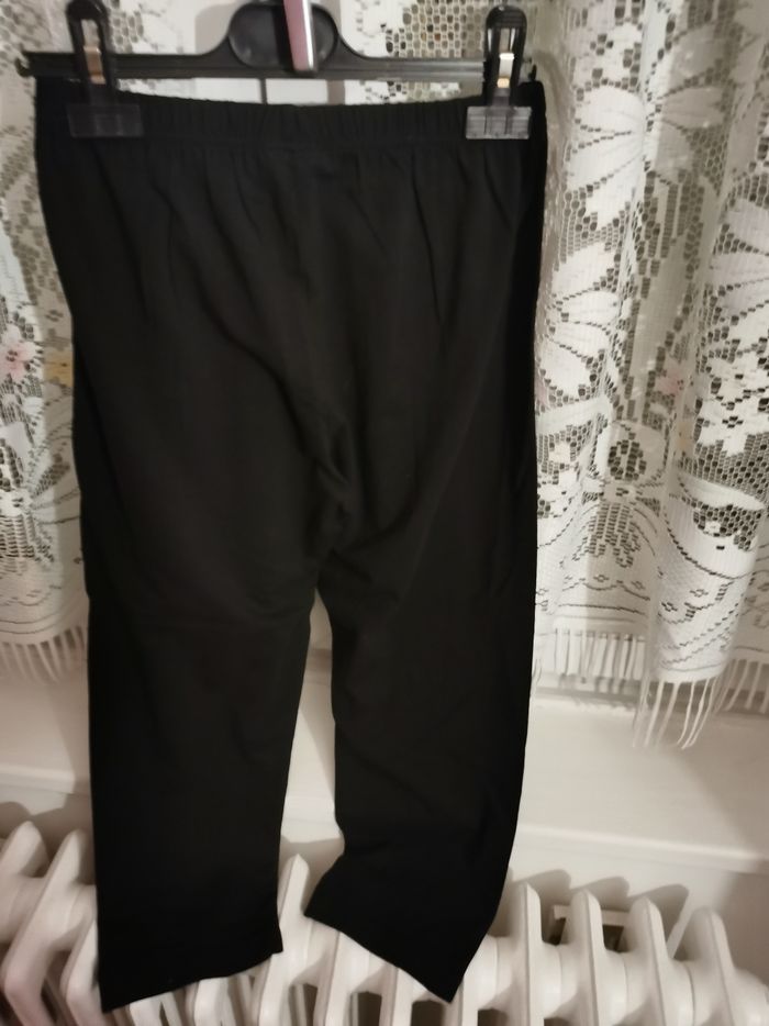 Leggins court avec fantaisie 3 boutons en bas - photo numéro 2