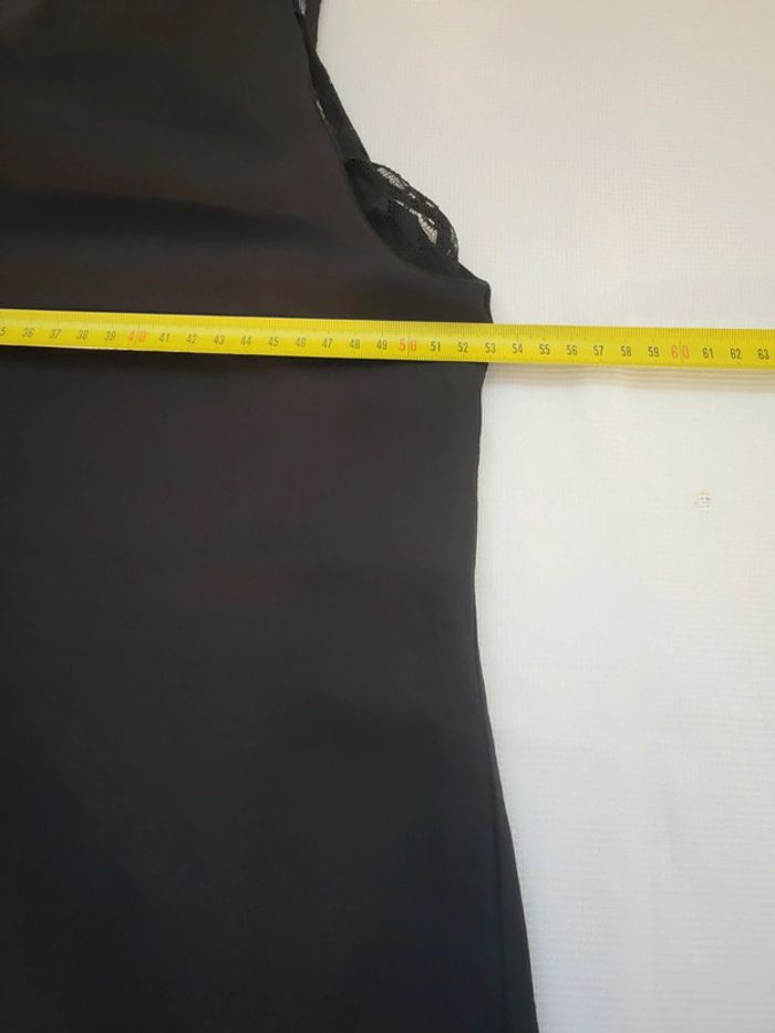 Robe dentelle - photo numéro 6