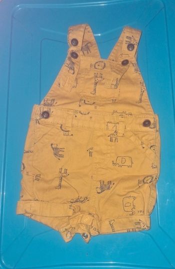 Salopette short jaune moutarde motif safari pri