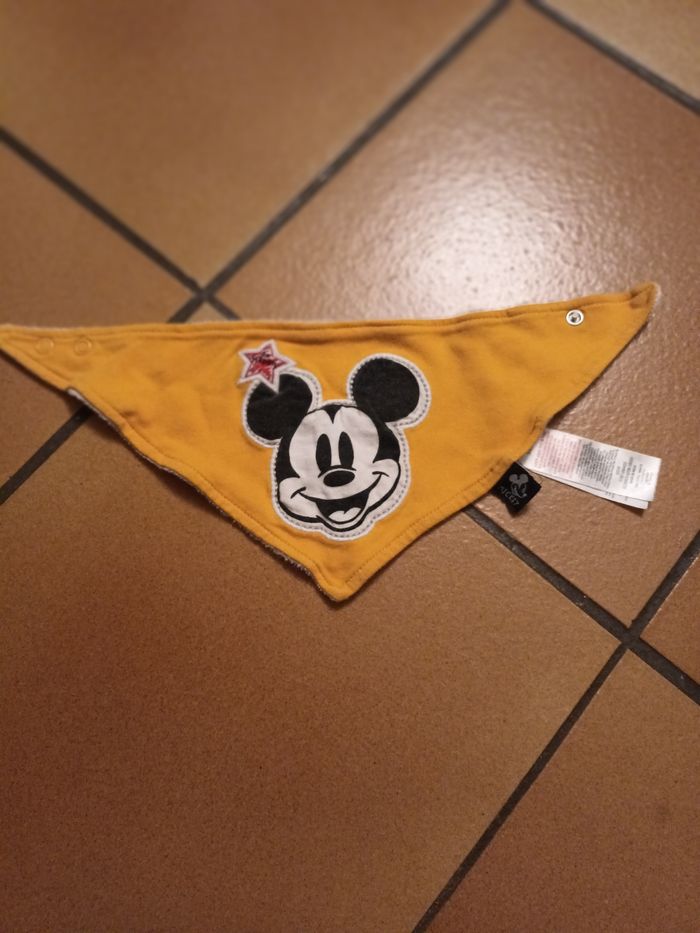 Lot de 4 bavoirs disney en tissu - photo numéro 2