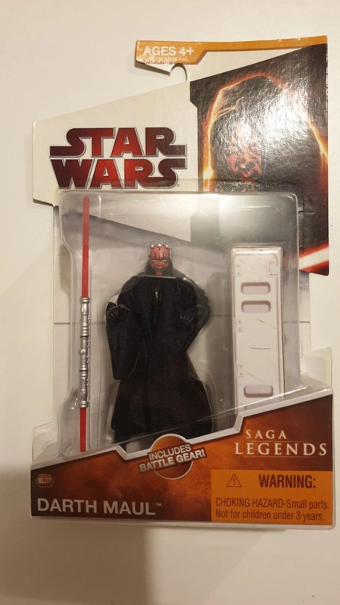 Figurine star wars : darth maul