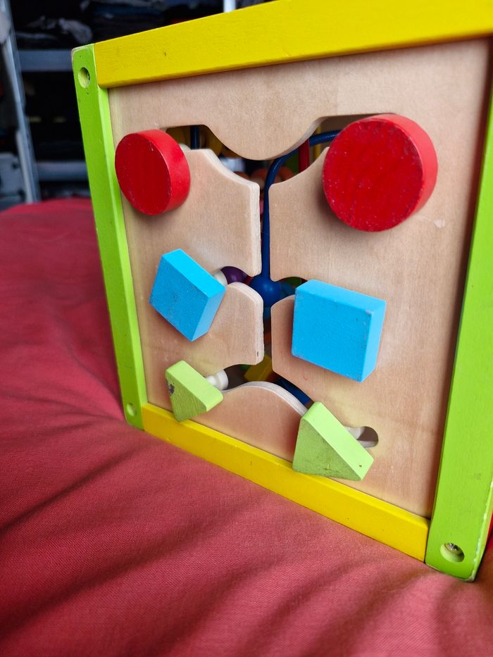 Cube d'activité et d'éveil en bois - photo numéro 5