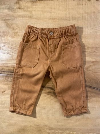 Pantalon fluide marron bébé