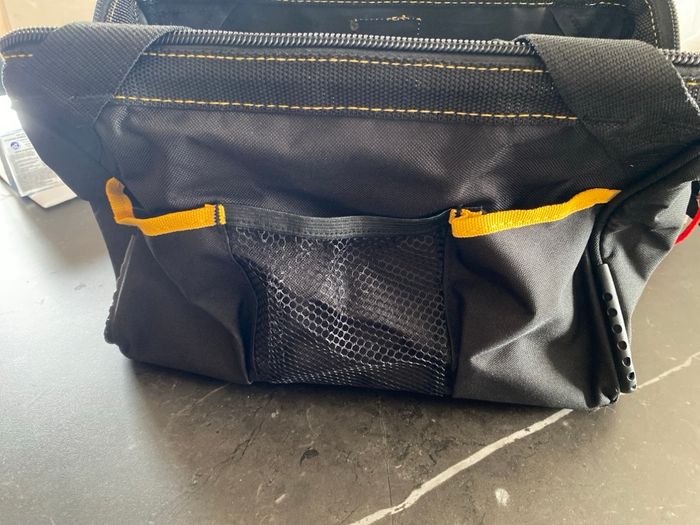 Sacoche caterpillar - photo numéro 2