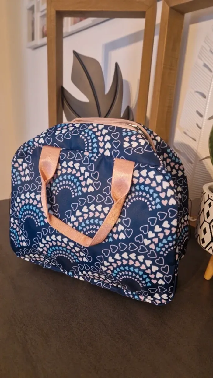 Sac isotherme fille neuf