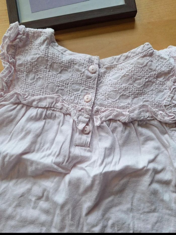 T-shirt manches courtes pour fille taille 12mois marque zara baby très bon état - photo numéro 6