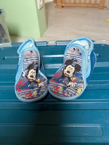 Chausson Mickey bleu