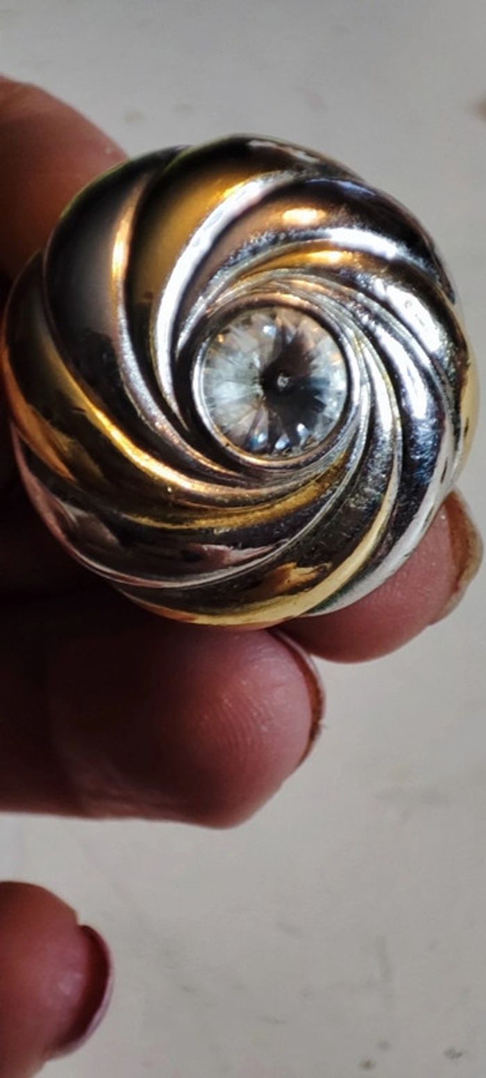 Clips d'oreilles bicolore - photo numéro 4