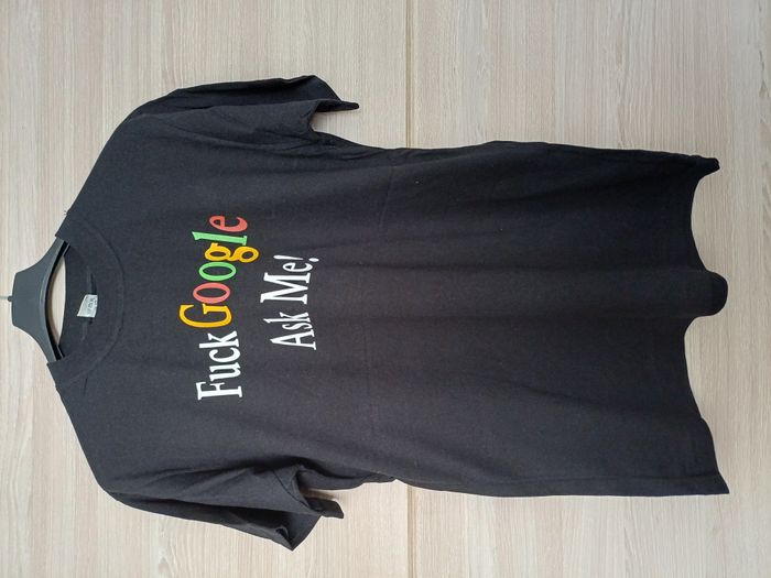 T-shirt homme, taille M, état impeccable
