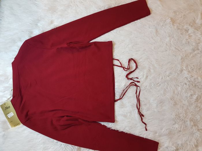 Crop top rouge manches longues Taille M/L Neuf - photo numéro 2