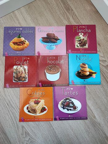 Lot de 8 livres de cuisine