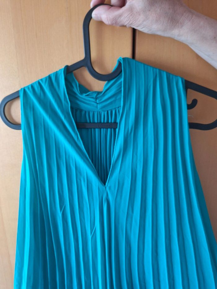 Robe verte habillée - photo numéro 2