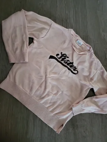 Pull taille 8 ans tao