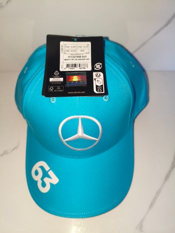 Casquette officielle Mercedes George Russell