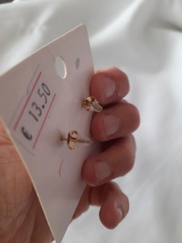 Boucles d oreilles neuf avec étiquette 🏷 - photo numéro 3