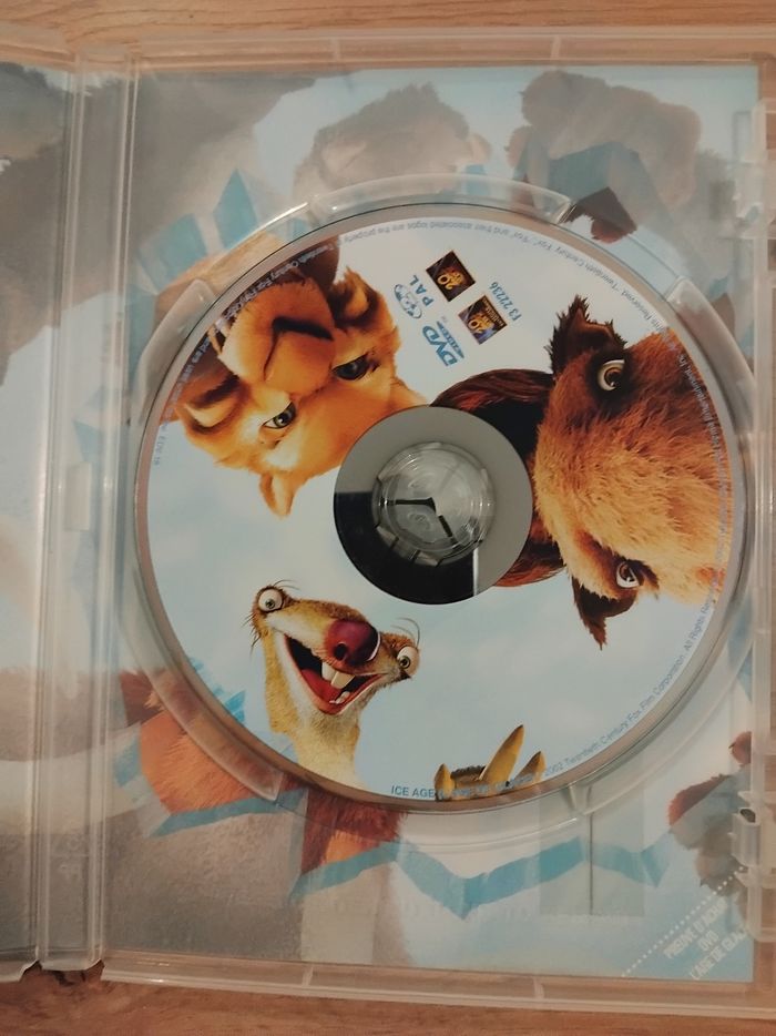 Dvd L'âge  de glace - photo numéro 3